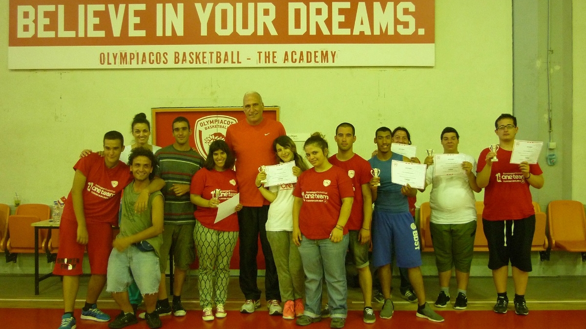 To «ερυθρόλευκο» One Team πήγε διακοπές (pics & vid)