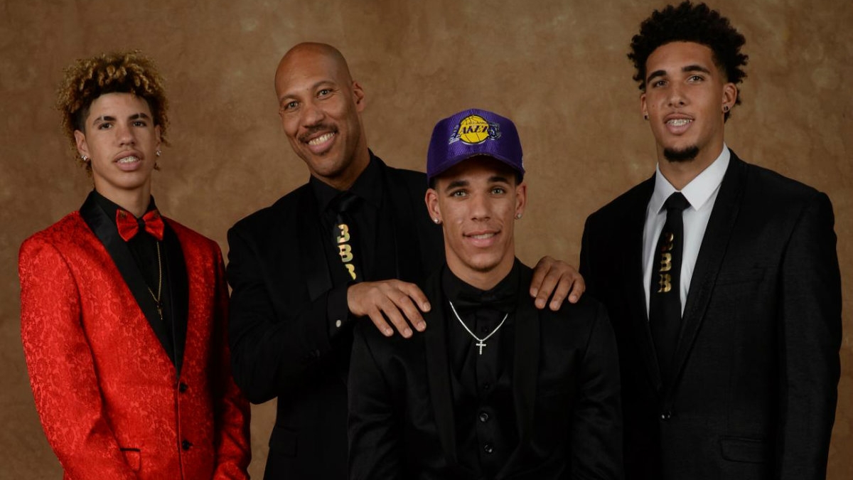 Έρχεται το reality show των Μπολ στο Facebook!