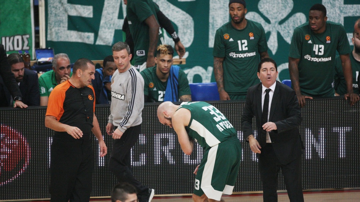 Προπόνηση χωρίς επαφές ο Καλάθης