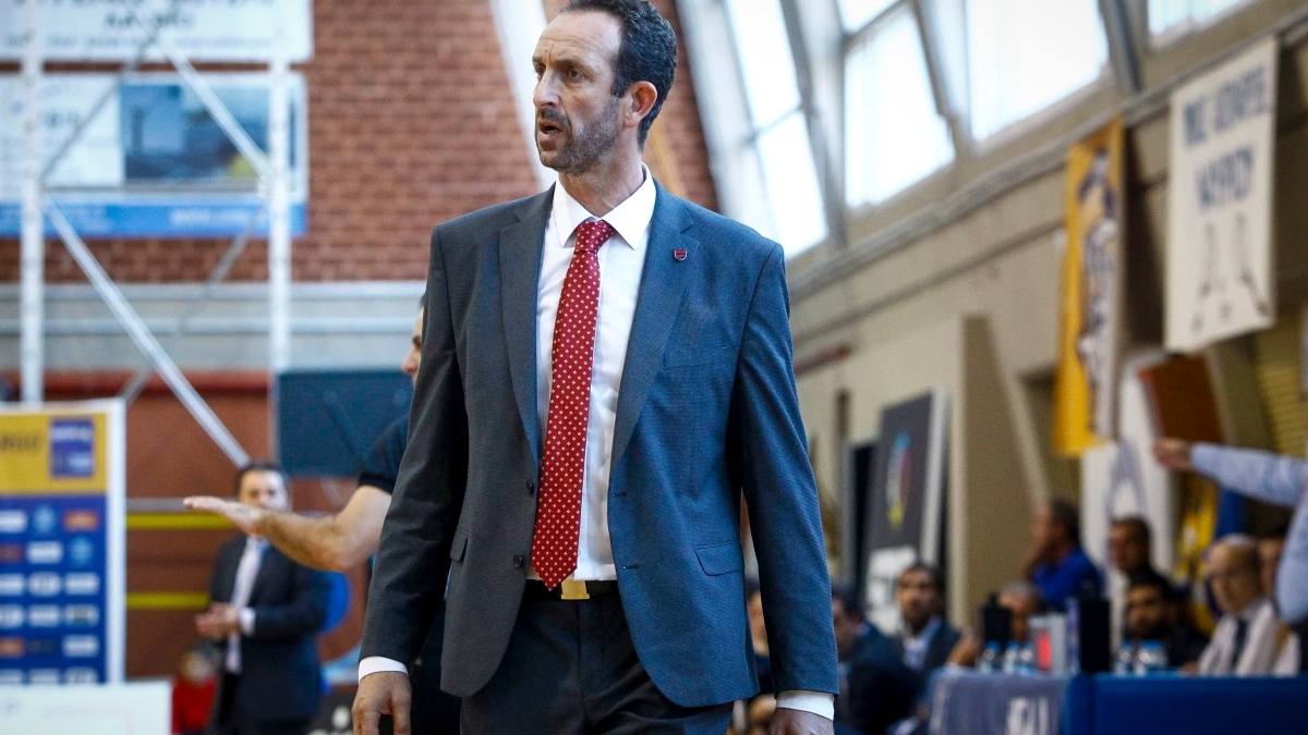 «Τελειώνουν» Χουγκάζ, Μπράουν και Τζονς από τον Πανιώνιο