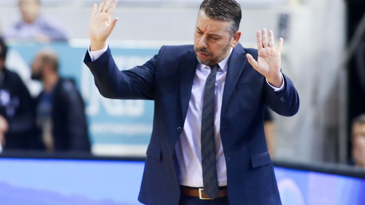 Παπαθεοδώρου: «Το σερί δεν λέει κάτι»