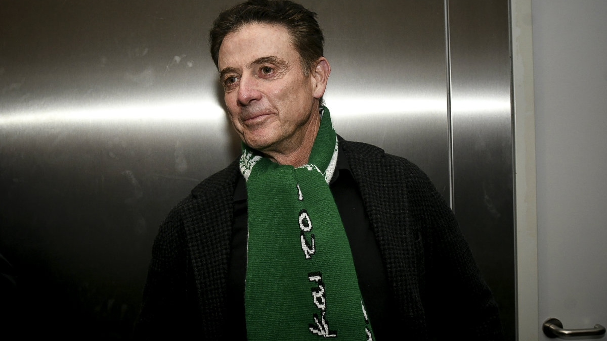 Πιτίνο: «Υπέγραψα και στις 17:00 έχουμε προπόνηση»! (pics & vid)