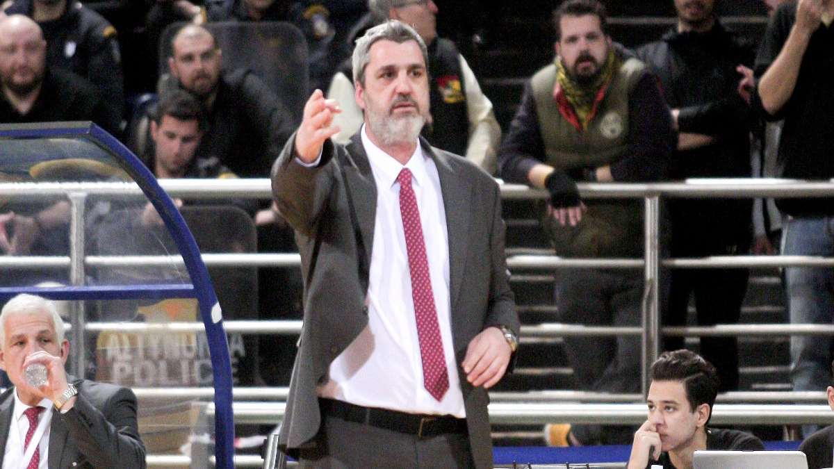 «Ξέσπασμα» Οικονόμου για αγώνα παίδων που έληξε 126-13!