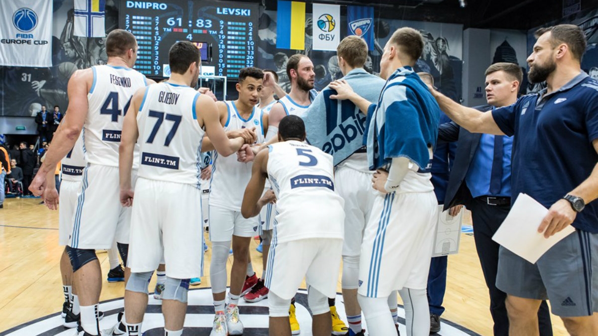 Ο κορονοϊός «έστεψε» Πρωταθλήτρια Ουκρανίας την Ντνίπρο! (pic)