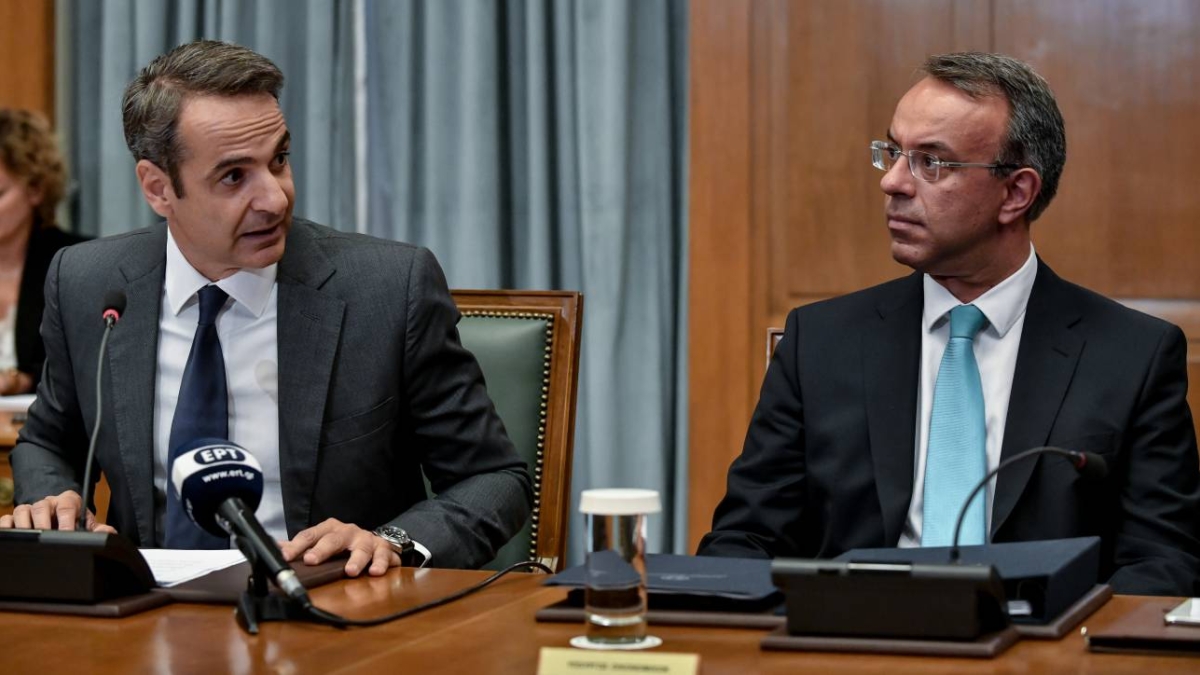 Κυβερνητικές ανακοινώσεις: Στις 12:00 lockdown, στις 15:00 μέτρα στήριξης, στις 18:00 οι λεπτομέρειες