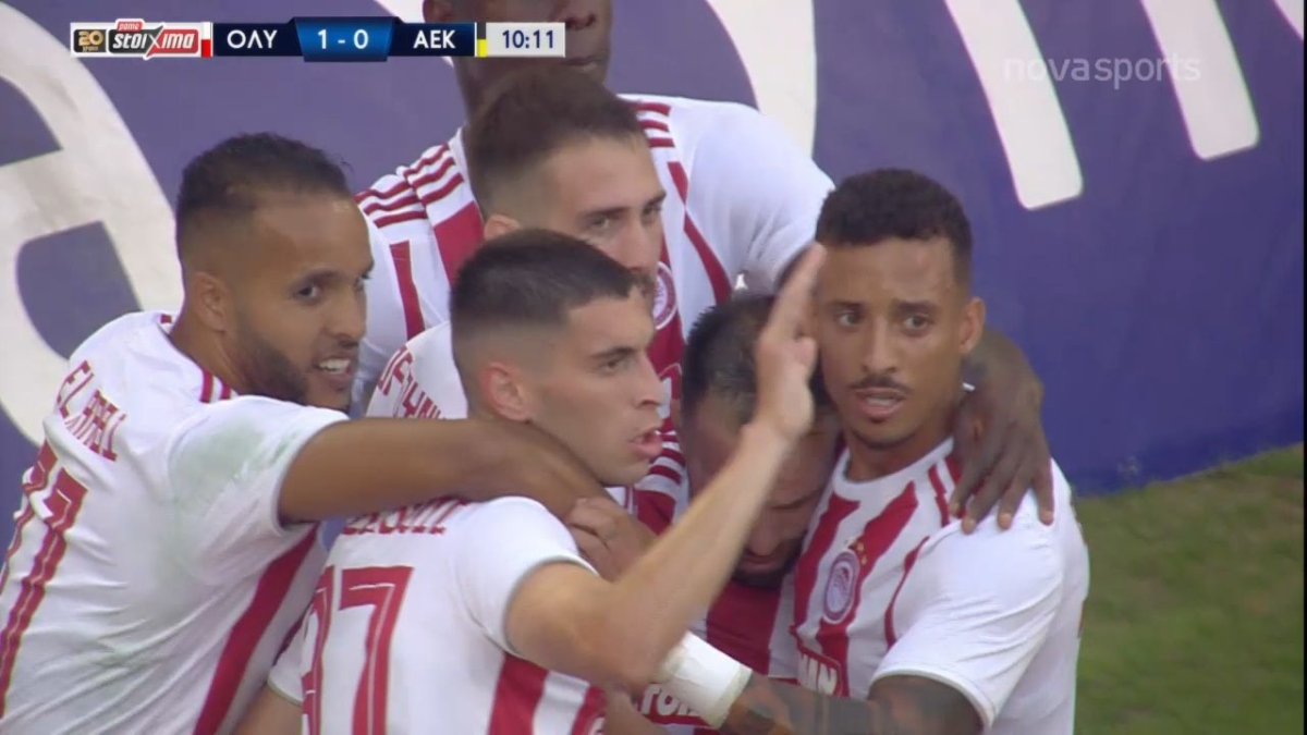 Ολυμπιακός - ΑΕΚ: Γιόρτασε εμφατικά τον τίτλο ο Ολυμπιακός