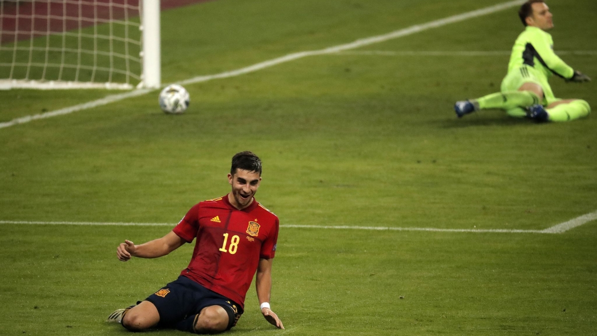 Novileague με Ισπανία-Ελλάδα και Τόρες