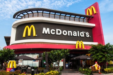 Πλήγμα για την McDonald's - Έχασε το σήμα «Big Mac» στην Ευρώπη