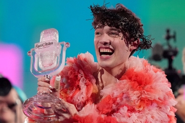 Eurovision 2024: Γνωρίστε το non binary Νemο - Νίκησε και έσπασε τον «κώδικα»