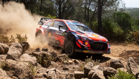 Δράμα για Hyundai στο Ράλι Ιταλίας-Σαρδηνίας (pics & vids) 