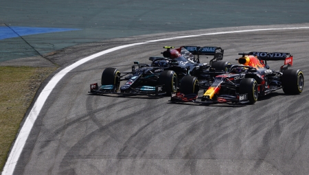 H Mercedes ζήτησε επανεξέταση του συμβάντος Χάμιλτον-Φερστάπεν