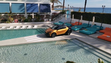 Οδηγούμε στην Ίμπιζα τη νέα γενιά του Toyota C-HR (vid)