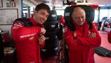 Ferrari: «Είμαστε αποφασισμένοι να δώσουμε στον Λεκλέρ μονοθέσιο-νικητή»