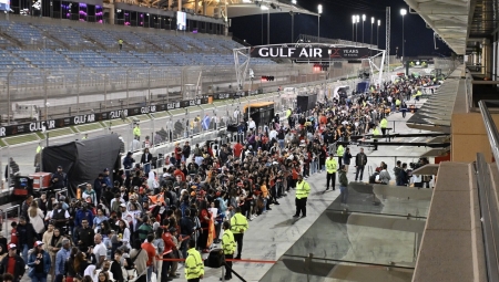 Το pit lane της πίστας του Μπαχρέιν άνοιξε για τον κόσμο