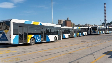 Επιπλέον 125 ηλεκτρικά λεωφορεία για την Αθήνα θα αγοράσει το ελληνικό δημόσιο