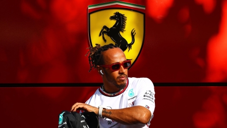 Βολφ: «Ο Χάμιλτον μου είχε πει πως δεν θα πάει στη Ferrari»