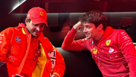 Λεκλέρ για Σάινθ: «Συζητήσαμε όσα έγιναν στο Λας Βέγκας, θέλουμε το πρωτάθλημα κατασκευαστών»