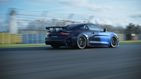 Η Alpine A110 R Ultime είναι η ελαφρύτερη, ισχυρότερη και συλλεκτική έκδοση του διθέσιου coupe (vid)