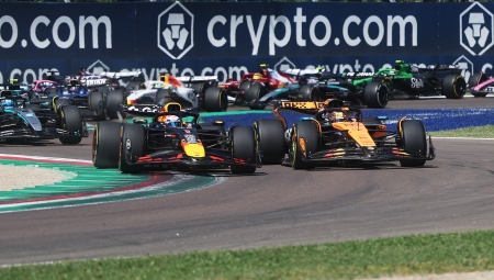 O ρυθμός της Red Bull τρόμαξε τη McLaren