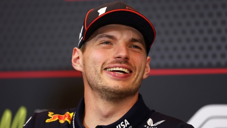 Ο Φερστάπεν δεν το «κουνάει» από τη Red Bull – Μαζί και στη νέα εποχή της F1