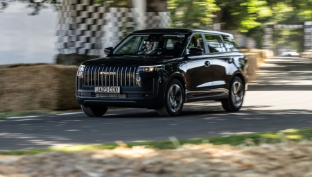 Το Jaecoo 5 είναι ένα compact SUV με 1.6 turbo βενζίνης