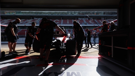 Δοκιμές Βαρκελώνης: Τι περιμένουμε να δούμε στο πρώτο τεστ του 2026