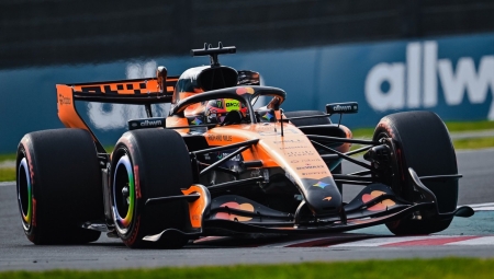 H McLaren κλείνει την ψαλίδα από τη Mercedes