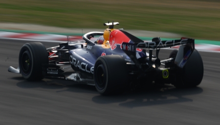 Το μονοθέσιο της Red Bull είναι «τραγικό»