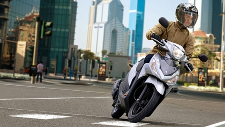 Suzuki Address με 1.795€