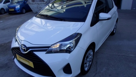Toyota Yaris 1.4 DIESEL 4/2016 - 13.300 €