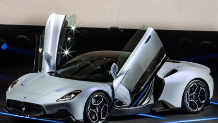 Maserati MC20: 15 χρόνια είναι πολλά (pics & vid)