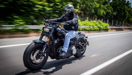 Harley Davidson FAT BOB 114: Ωμή δύναμη με απίστευτο στυλ