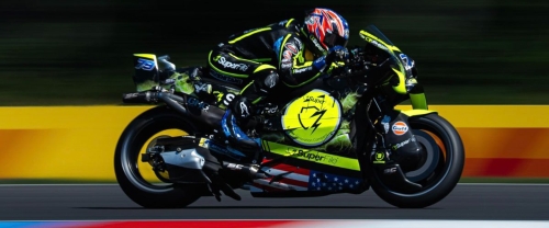 Παρθενική pole για Ογκούρα στο MotoGP με νέο ρεκόρ πίστας στο GP Τσεχίας