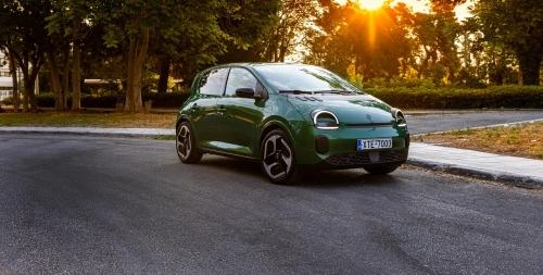 H Renault έχει το τσαγανό να ποντάρει σε ένα... βάτραχο - και κάνει πολύ καλά