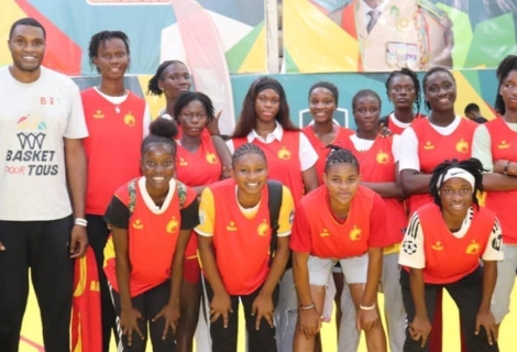 Ο Αθηναϊκός στη Γουινέα 