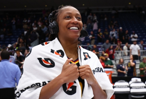 WNBA: Η Μίτσελ έγραψε ιστορία και... άρπαξε το ρεκόρ από την Γουίλσον