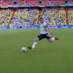 Top-5 ασίστ στη φάση των ομίλων (vid)