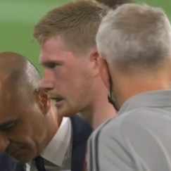 Ο Ντε Μπρόινε περπατούσε κανονικά μετά την πρόκριση του Βελγίου (vids)