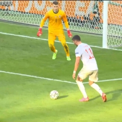 Φεράν Τόρες σαν σε... προπόνηση για το τρίτο γκολ της Ισπανίας (vid)