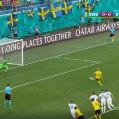 Το τέλειο πέναλτι ο Φόρσμπεργκ και μπροστά η Σουηδία (vid)