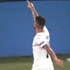  Ωραίο πλασέ του Ινσίνιε για το τρίτο γκολ της Ιταλίας (vid)