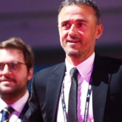 Με τέσσερις αλλαγές η Ισπανία, βασικoί Μακ και Χάμσικ στη Σλοβακία