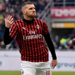 Ρέμπιτς: «Είμαστε σκ@@ά τα τελευταία χρόνια»