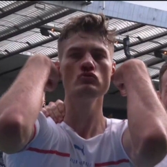 O Σικ κάνει τη διαφορά και δίνει προβάδισμα στην Τσεχία (vid)