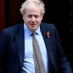 Παράταση στο κλείσιμο των παμπ τη μέρα του τελικού του Euro με απόφαση του Μπόρις Τζόνσον