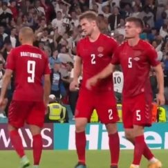 Η αναγνώριση της UEFA στην σπουδαία Δανία (pic)