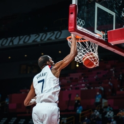 Οι Αμερικανοί βρήκαν τον εαυτό τους κόντρα στο Ιράν και το διέλυσαν! (vid)