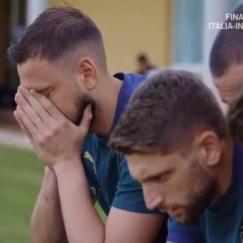 Συγκλονιστικό βίντεο, η στιγμή που οι Ιταλοί βλέπουν τον Έρικσεν να καταρρέει (pic & vid)