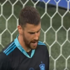 Σιμόν: «Θα έδινα τον τίτλο του MVP στον Ζόμερ» (vid)