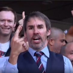  «Τρελός» σωσίας του Σάουθγκεϊτ στις εξέδρες του «Γουέμπλεϊ» (vid)